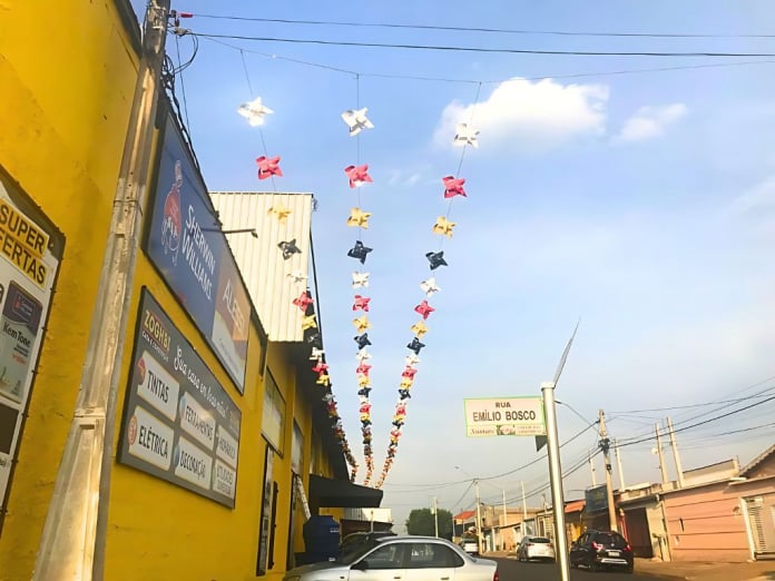 Decorações de fachada de loja criativas. Campinas